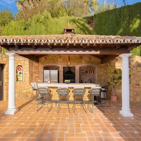 Valle De Flores 别墅 *